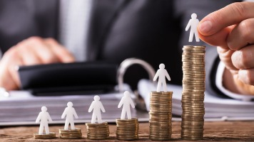 When Minimum Wage Increases: The Impact to Your Business