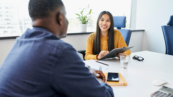 Navigating Employee Reviews: Common Mistakes to Avoid